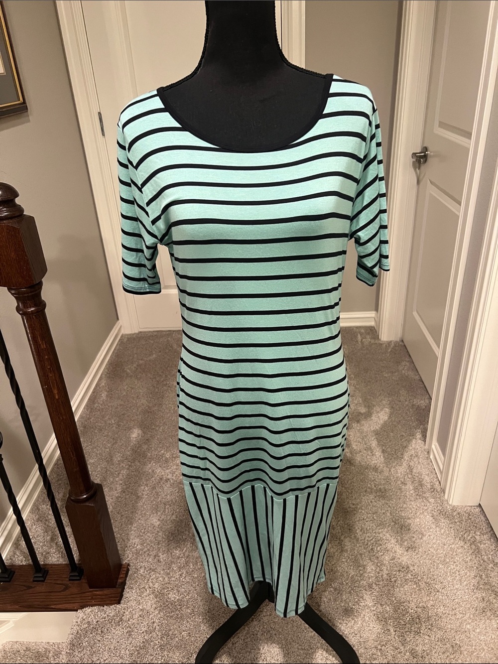 LuLaRoe Mint and Black Striped Midi Tee Dress Size Large